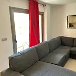 公寓 Seaside Apartment, Two Rooms, Private Parking