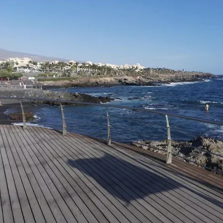 Appartement Seaside Apartment, Two Rooms, Private Parking *