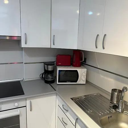 Seaside Apartment, Two Rooms, Private Parking Appartement Alcalá la Real