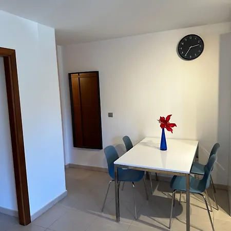 Appartement Seaside Apartment, Two Rooms, Private Parking *